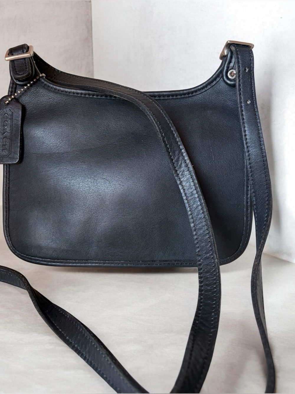Vintage 1990s Leather Coach Mini Hippie Flap bag (Style #9142)